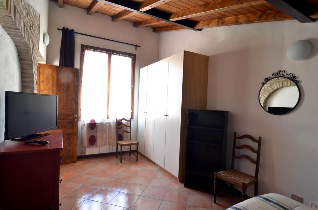 Via Toscana House Πάρμα Δωμάτιο φωτογραφία