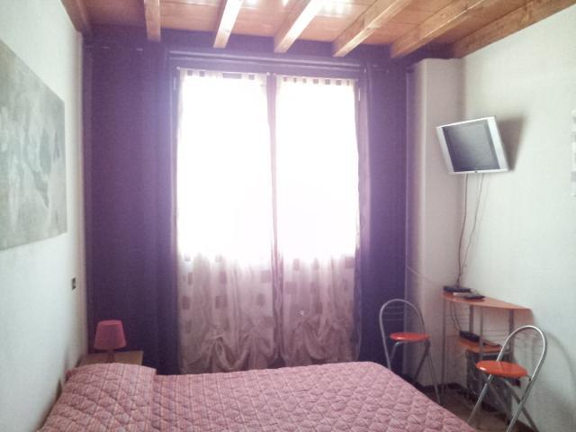 Via Toscana House Πάρμα Δωμάτιο φωτογραφία